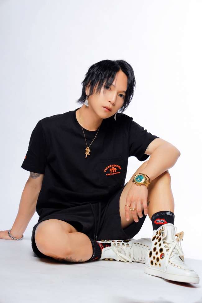 椿 藍